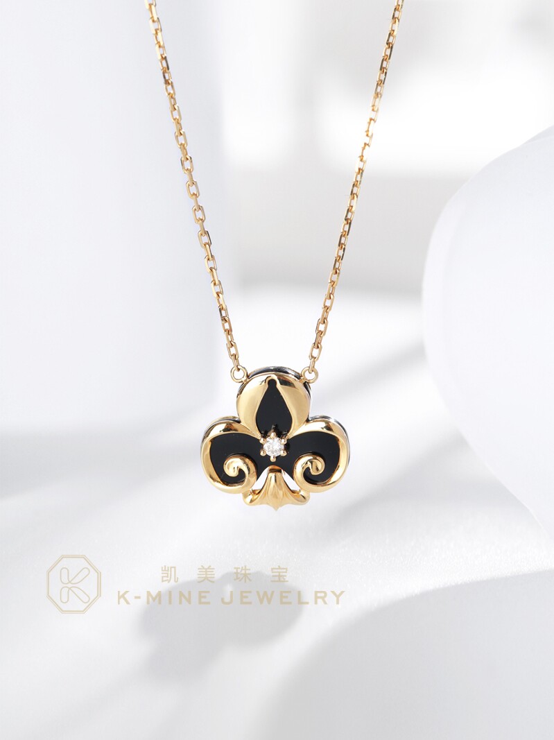 凯美珠宝钻石吊坠18K玫瑰金黑玛瑙扑克梅花项链潮送女友原创设计