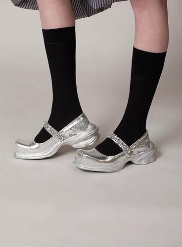 Florentina Leitner Ballet Sneakers FW24钻石刺绣芭蕾舞鞋