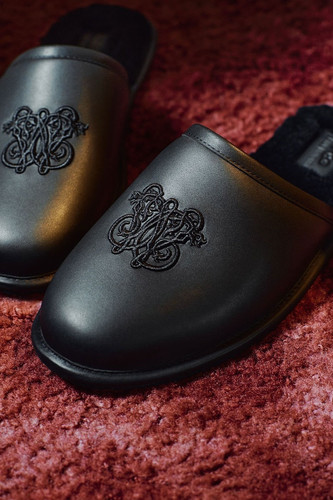 Willy Chavarria x UGG Hotel Slipper联名酒店拖鞋