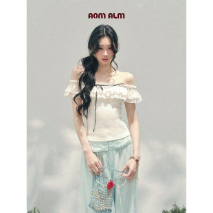 木耳边T恤女早春短款 %一字肩法式 上衣 白梨落肩头 AOMALM少也眼