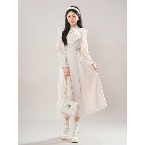 rojita蝴蝶结喇叭袖长袖甜美收腰显瘦洛丽塔连衣裙爆款