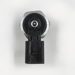 03H127025E 079127025AF 03H127025C 06F127025D 插头 079127025C