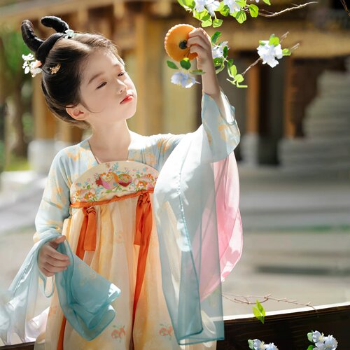 汉服女童2026春秋儿童新中式国风连衣裙女宝古风仙气中秋公主襦裙