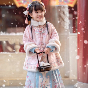 汉服女童春装2026新款拜年服儿童古装新年服中国风超仙马面裙套装