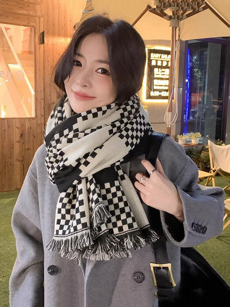 2023新款网红棋盘格围巾女秋冬季格子韩版百搭学生英伦风保暖围脖