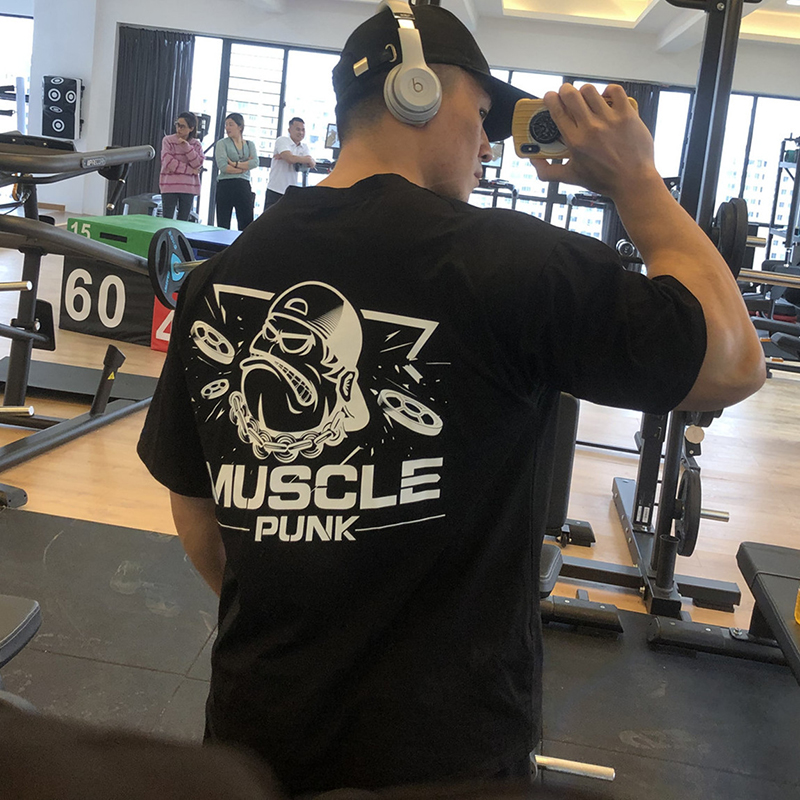 健身狗肌肉韩版宽松型