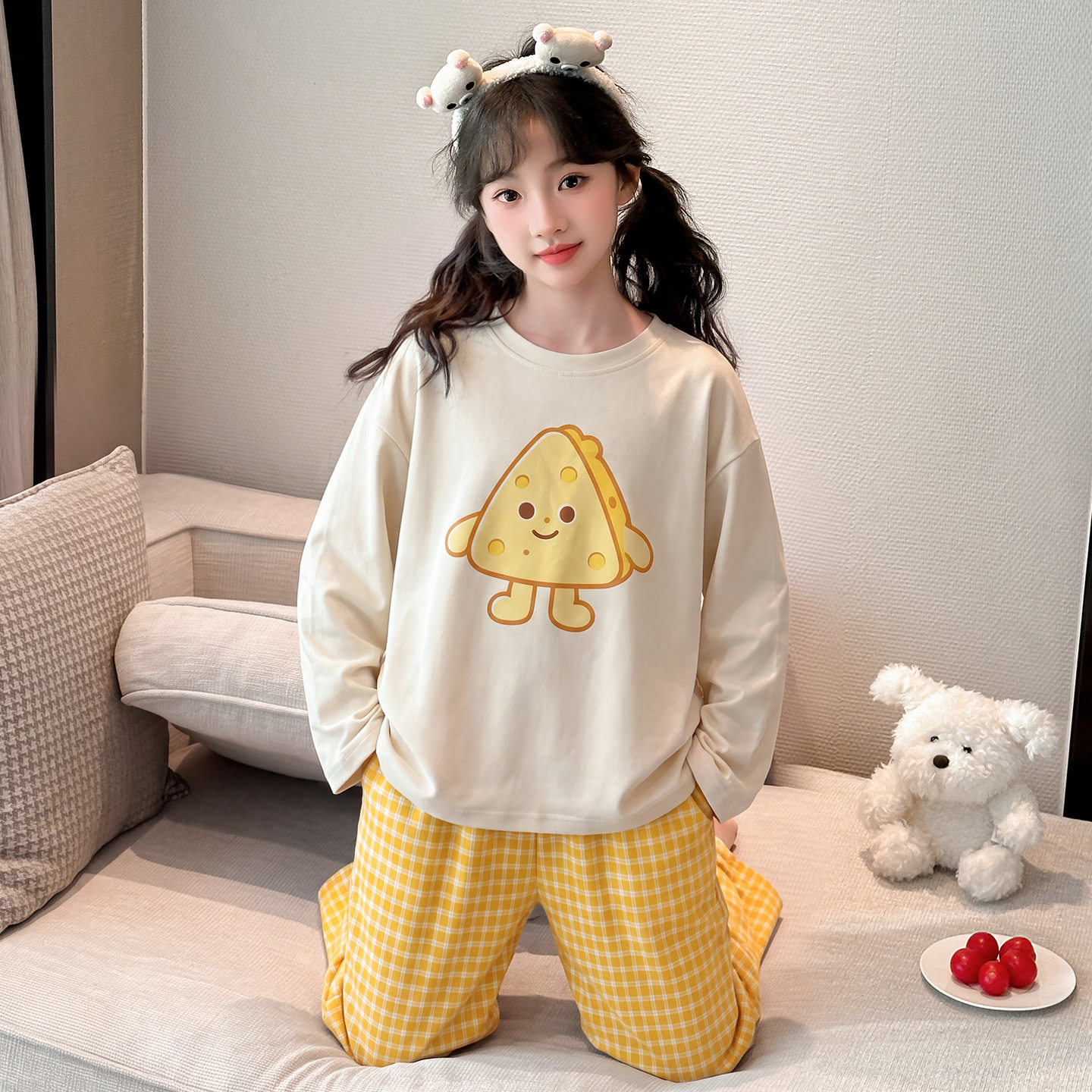 女童秋装家居服套装2026新款中大童女孩儿童春秋款德绒睡衣两件套