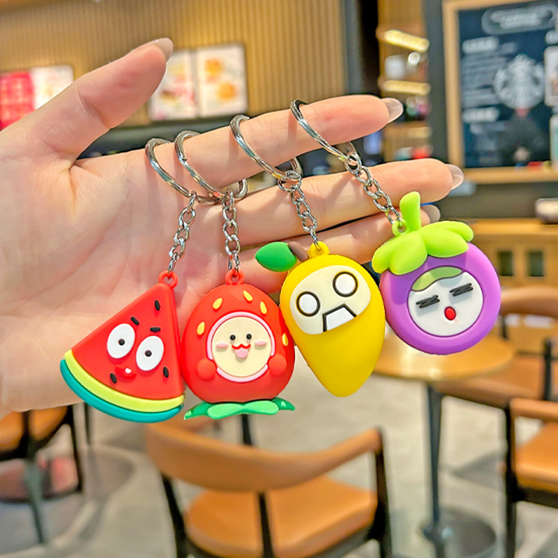 2025年新款创意水果钥匙扣圈可爱女书包挂件小饰品情侣闺蜜钥匙链