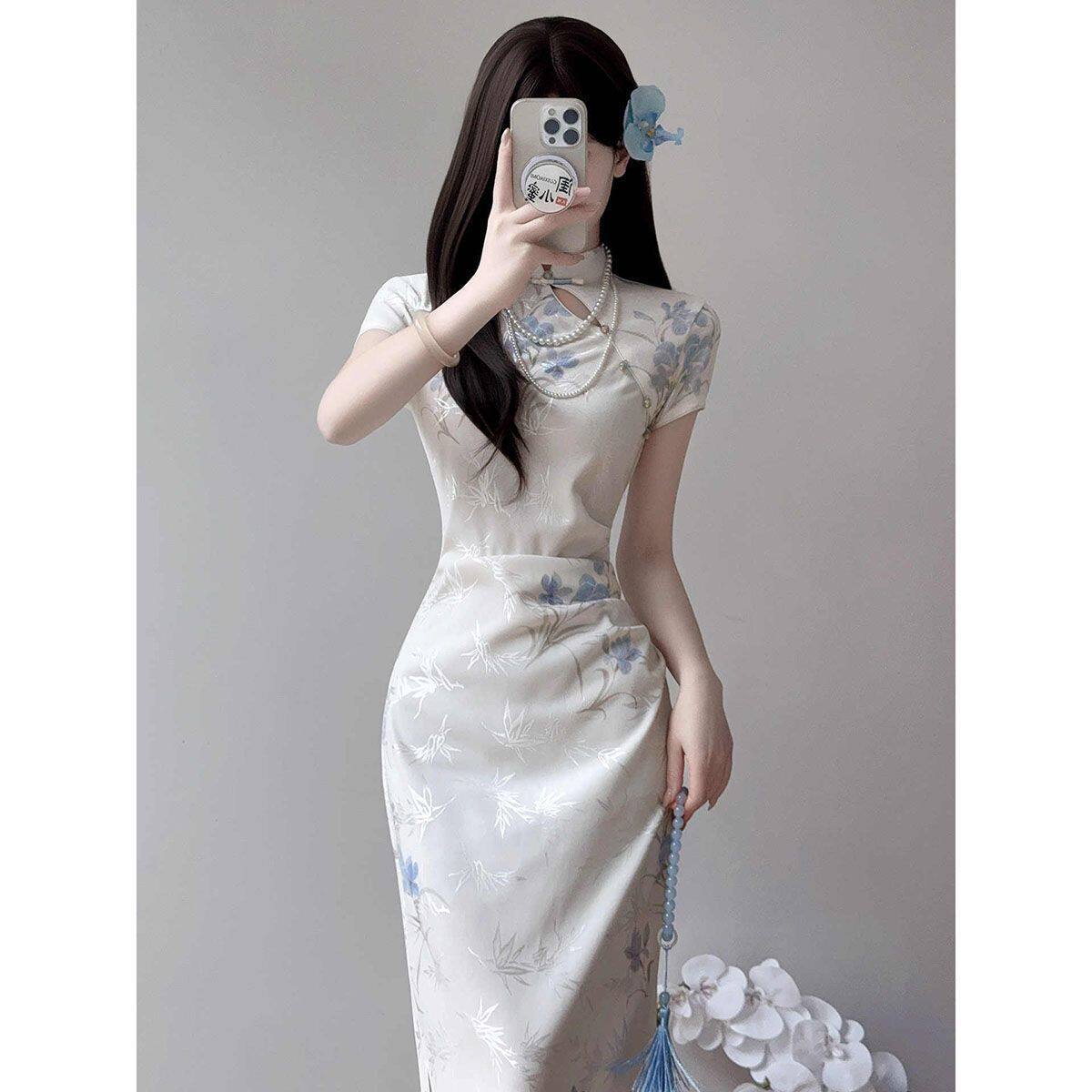新中式旗袍披肩长款少女订婚领证生日轻礼服连衣裙2026新款高级感