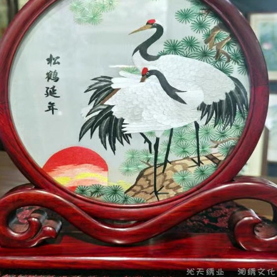 沁天刺绣祝寿精品松鹤花梨木框
