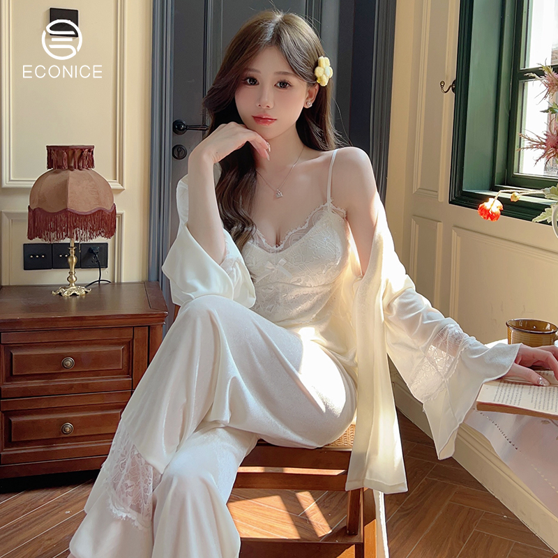金丝绒纯欲风 性感唯美 蝴蝶加胸垫睡裙