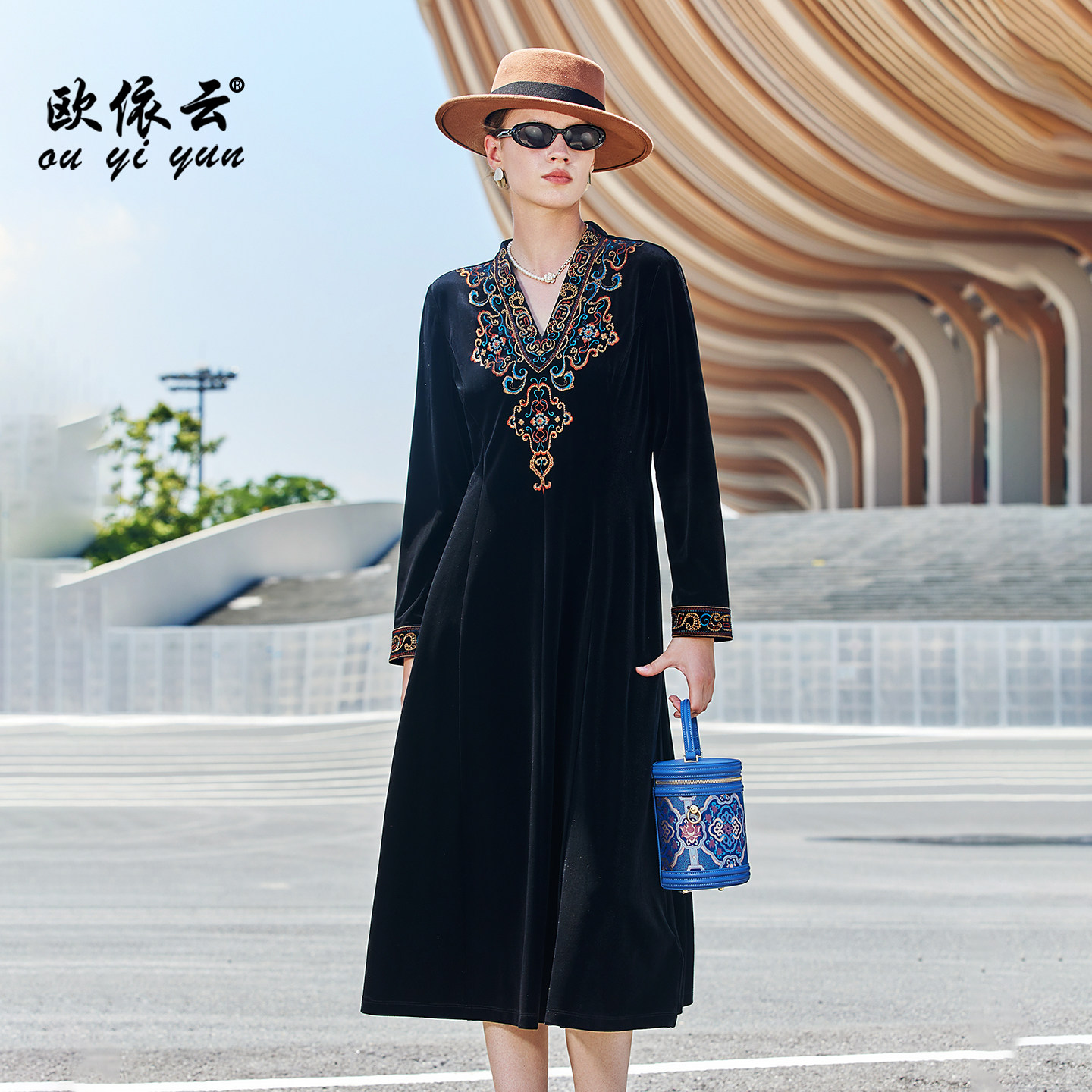 精致优雅气质连衣裙妈妈秋装裙子图片