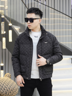 2025冬季男士紧身时尚外套暗花风休闲羽绒服轻奢新款高端加厚短款