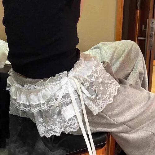 新款时尚百搭重工系带蕾丝木耳边短款屁帘围裙帘摆裙半身辣妹裙子