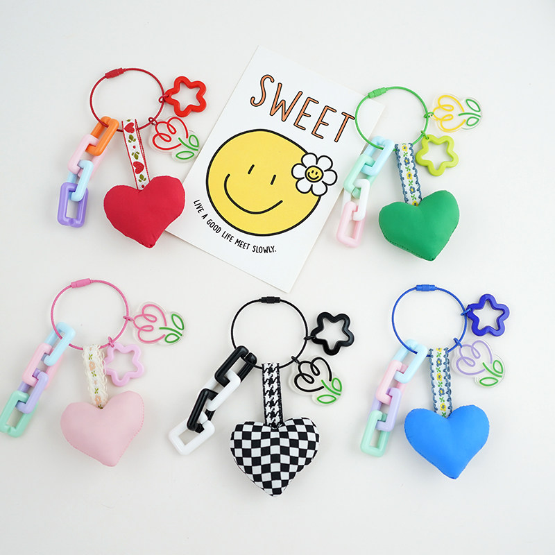 韩系新款甜美银爱心吊坠车钥匙扣airpods挂件手机汽车包包装饰,服饰配件/皮带/帽子/围巾,钥匙扣,淘宝优惠券,粉丝福利购,淘宝优惠卷