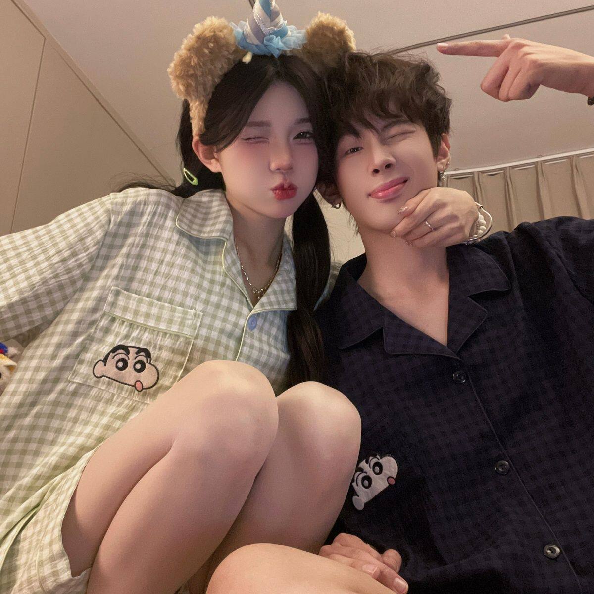 2026新款蜡笔小新情侣睡衣女夏季云朵棉可爱格子短袖男家居服套装