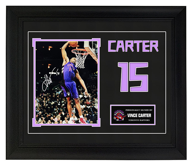 加拿大飞人 文斯卡特亲笔签名照片 猛龙队 裱框 带证书