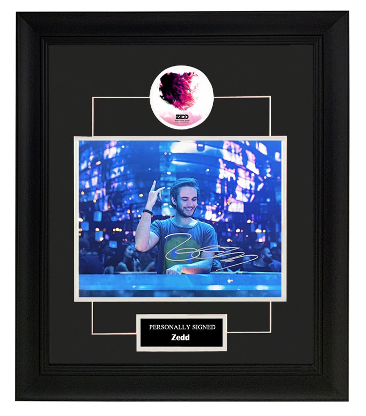 收藏 zedd 亲笔签名 照片裱框 含sa证书 知名dj beautiful now