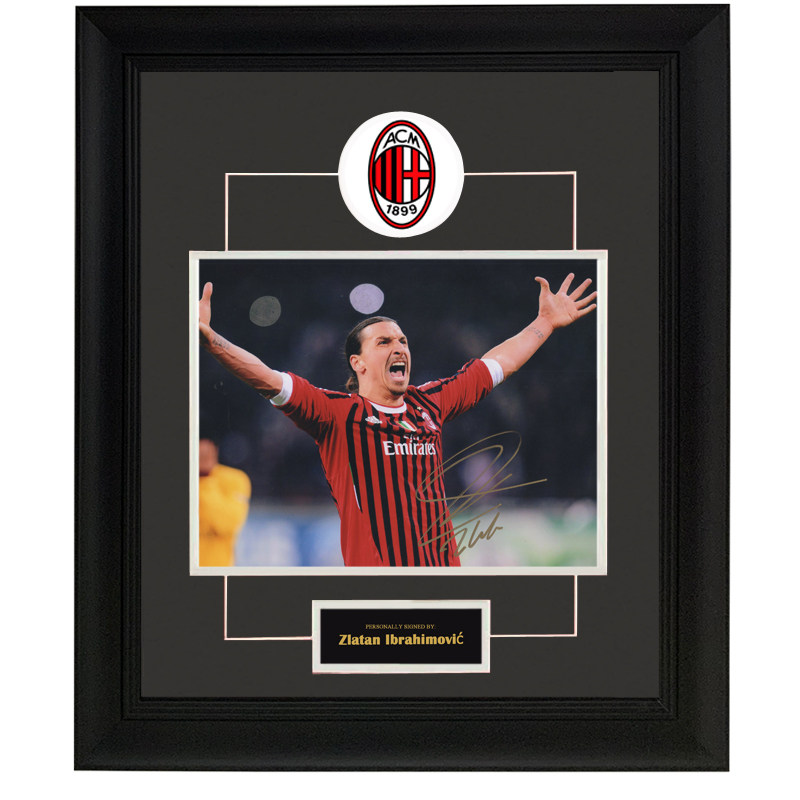 伊布拉西莫维奇 亲笔签名 照片裱框 含sa证书 ac米兰