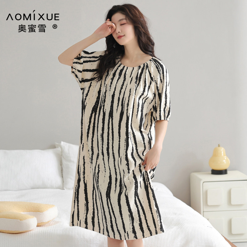 睡衣女款夏季2025新款纯棉薄款圆领睡裙短袖条纹简约高级感家居服