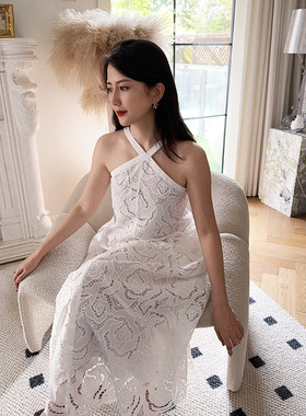 VIKTORIACHAN交叉领蕾丝连衣裙