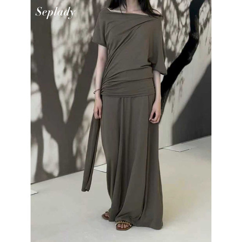 VIKTORIACHAN 26SS新品 不对称斜肩T恤垂感半身裙松弛感亚麻套装