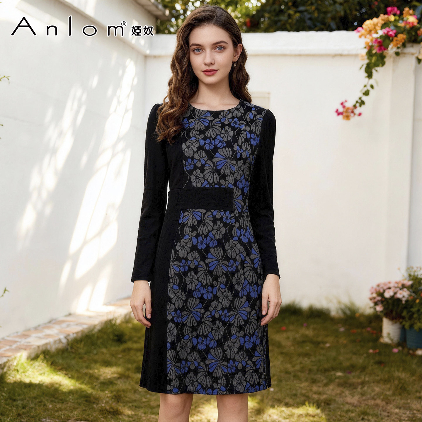Anlom/娅奴连衣裙女秋冬显瘦花卉图案圆领长袖复古中长款裙子