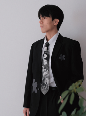 Planet 黑色拼接花朵廓形垫肩复古长袖休闲百搭西装情侣款