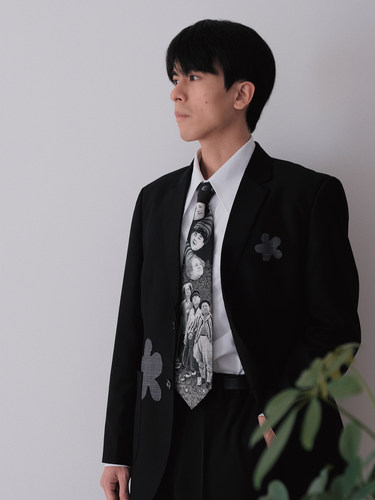 黑色拼接垫肩廓形休闲情侣西装