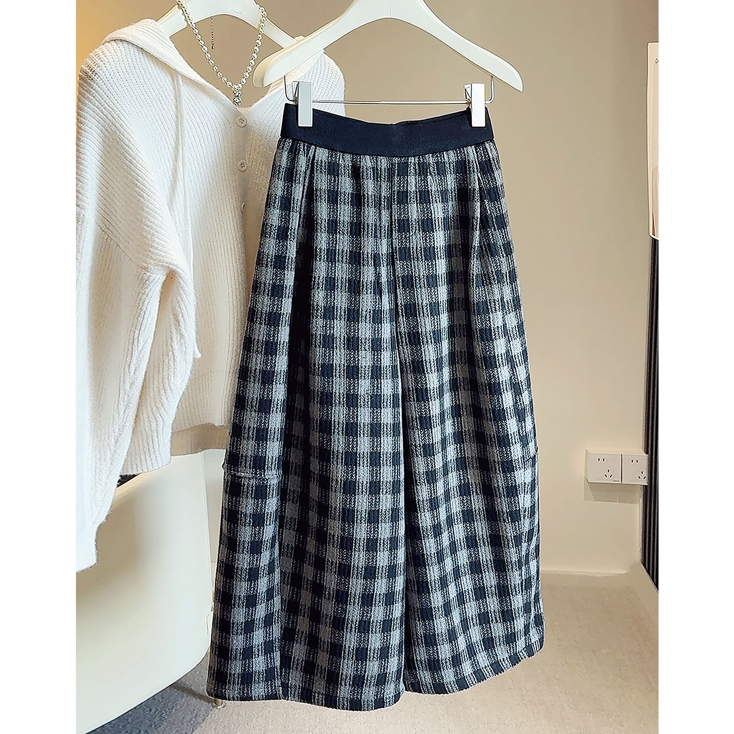 买过她家好几条休闲裤呀，质量好