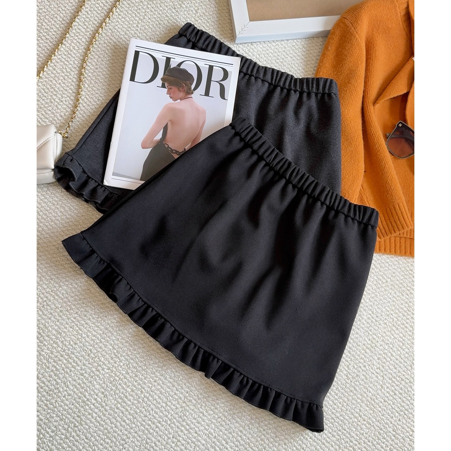 买过她家好几条半身裙呀超好穿的