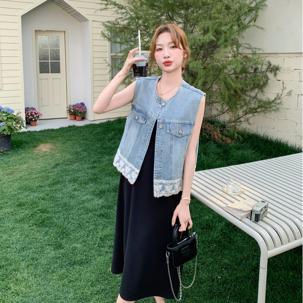 小众御姐气质2025初夏穿搭新款减龄蕾丝花边牛仔马甲背心裙两件套,女装套装/套裙,浙宝152