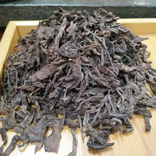 二十五年陈香古树大叶陈年老普洱茶熟茶极其耐冲陈香十足500g包邮
