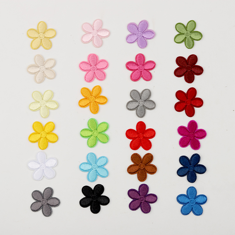 布贴纯色花朵刺绣t恤被套破口