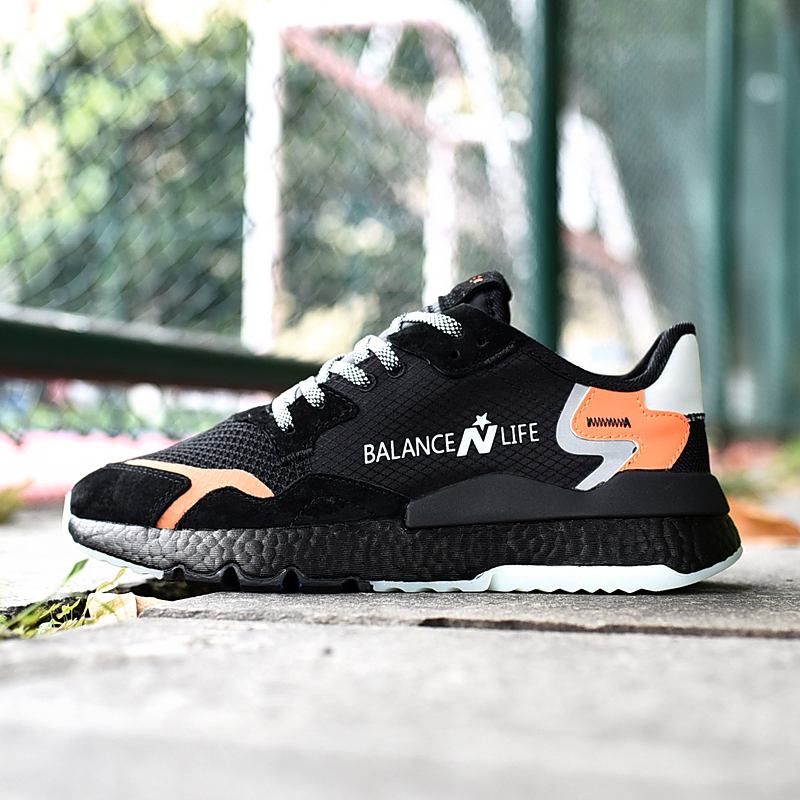 jogger正品男鞋女鞋跑步鞋boost网面透气奥特莱斯名牌运动鞋