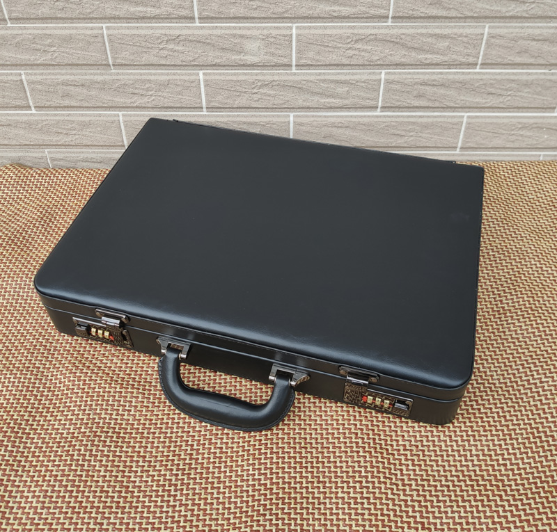 レトロメンズビジネスブリーフケーススーツケース16インチパスワードボックス多機能貴重品収納ボックスコンピュータボックス