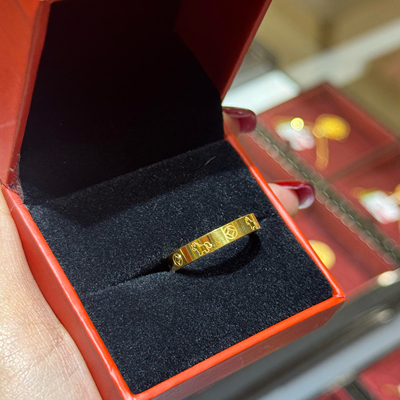 马上有钱花!本命年雕刻小马仿真金戒指不掉色金黄色转运指环情侣