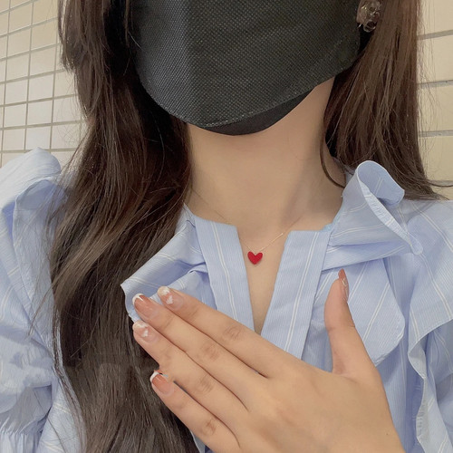 精致轻奢小巧温热小红心项链