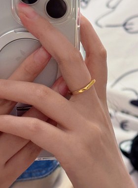 复古回潮! 个性英文字母造型戒指独特设计 酷飒十足 百搭时尚利器