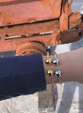 原创设计简约高级感重工小众复古轻奢18K镀金闺蜜手镯手链女新款