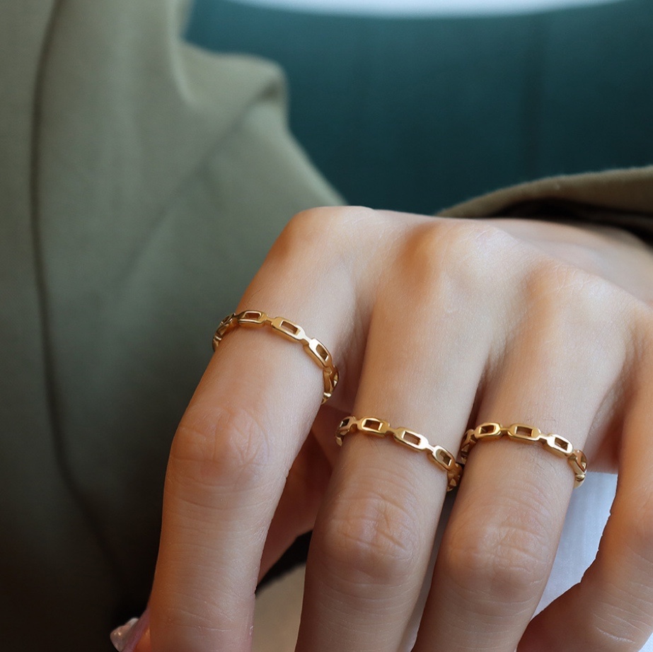 巨显手白高级感日系百搭镂空圆环食指戒指复古chic叠戴个性指环