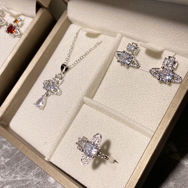 首饰套装贵气小仙女土星项链戒指耳钉高级感质感轻奢大方影楼道具