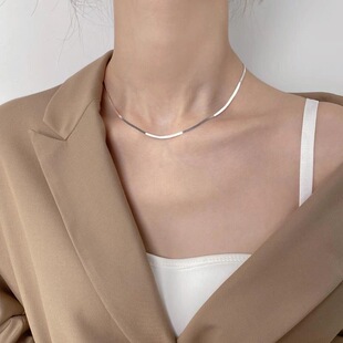 高品意大利纯手工切割闪亮银色顺滑精致扁平蛇骨链气质感锁骨链女