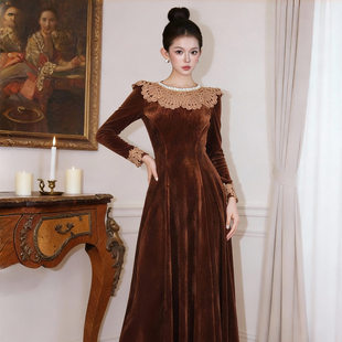 21987 秋冬装新款女复古气质圆领钉珠收腰垂感丝绒连衣裙内搭长裙