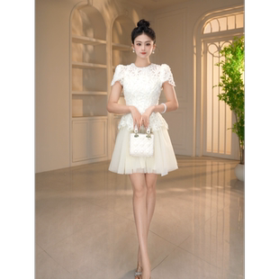 收腰小个子显瘦气质连衣裙 蕾丝拼接无袖 61162新款 法式