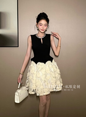 【花花原创】时尚小众收腰修身拼接设计感显瘦无袖连衣裙11543