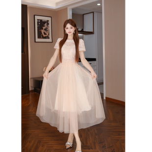 45519粉色减龄新款 拼接蕾丝优雅千金风V领连衣裙