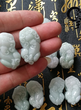 玉石翡翠项链貔貅男女款招财吊坠