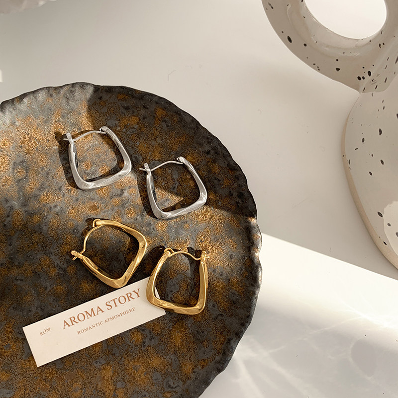 气质耳环女复古港风轻奢高级简约金属耳饰冷淡风小众独特耳钉韩系,饰品/流行首饰/时尚饰品新,耳环,淘宝优惠券,粉丝福利购,淘宝优惠卷