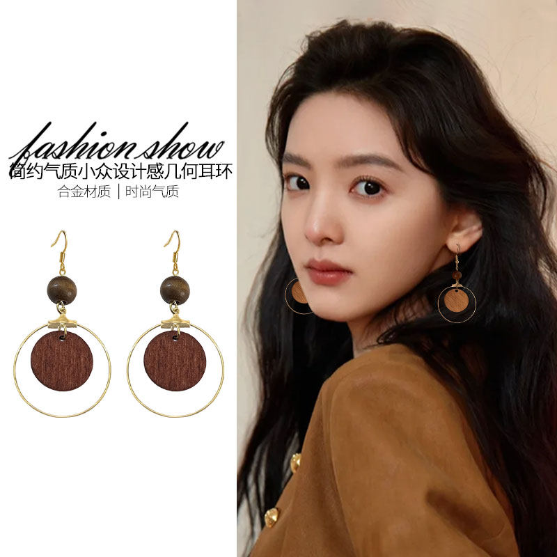 港风咖色几何耳环女高级感复古气质耳钉耳坠秋冬夸张独特百搭耳饰,饰品/流行首饰/时尚饰品新,耳环,淘宝优惠券,粉丝福利购,淘宝优惠卷